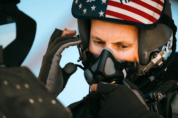 U.S. Air Force Lt. Col. Michael Ress, 309th Fighter Squadron commander, fastens his oxygen mask to his helmet in the cabin of a U.S. Air Force F-16 Fighting Falcon for the final F-16 flight of the 309th FS, Feb. 26, 2025, at Luke Air Force Base, Arizona. While the 56th Fighter Wing will continue to support legacy aircraft like the F-16 for international partners, the wing’s mission has sharpened its focus on the U.S. Air Force’s latest fifth-generation fighter, the F-35A Lightning II. The 56th FW mission is essential to generating combat airpower. (U.S. Air Force photo by Senior Airman Katelynn Jackson)